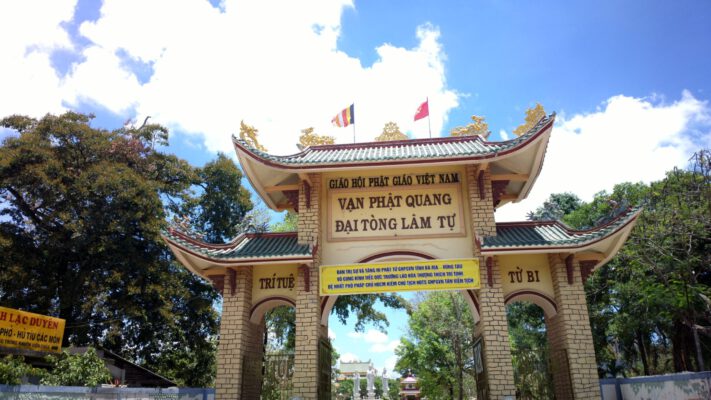 Về Vũng Tàu khám phá chùa Phật Quang linh thiêng, cổ kính